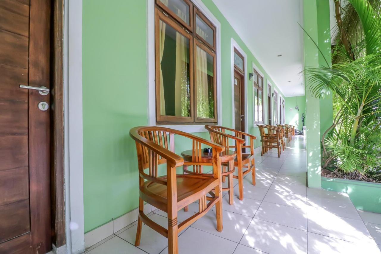 Hotel Oyo 2456 Purnama House Kuta Kuta Lombok Exterior foto